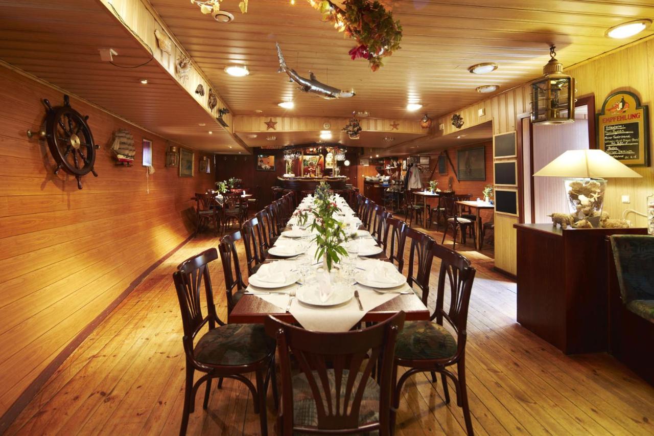 Hotelschiff Stinne Wustrow  Exterior foto