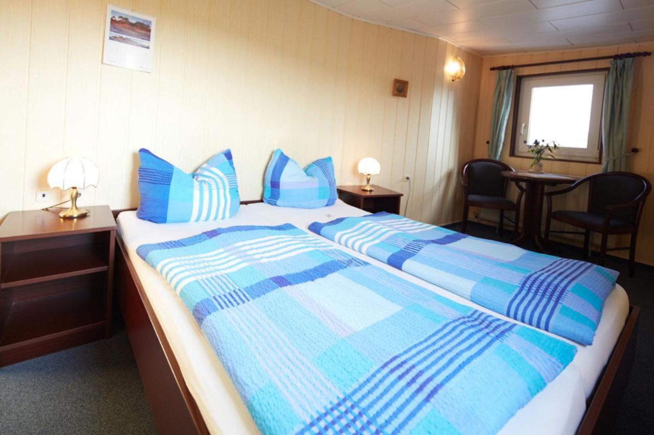 Hotelschiff Stinne Wustrow  Exterior foto